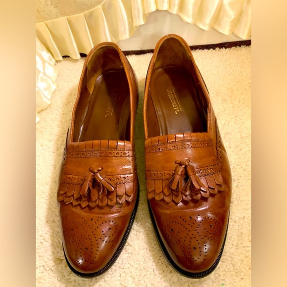 J T BECKETT LOAFERS - Picture 1 of 11